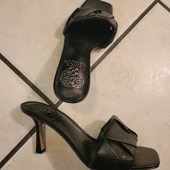 vince camuto black mule heels - Picture 1 of 3